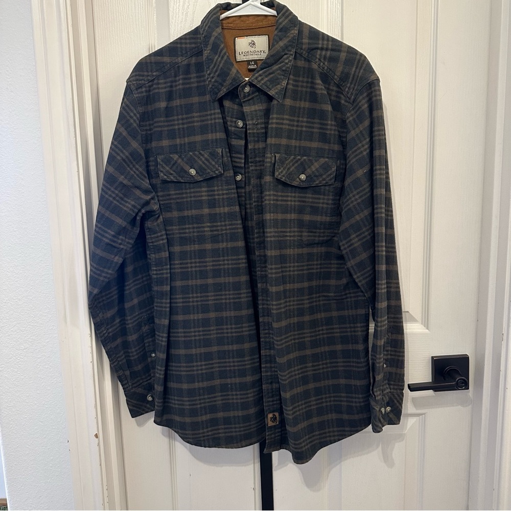 Grey/tan button up